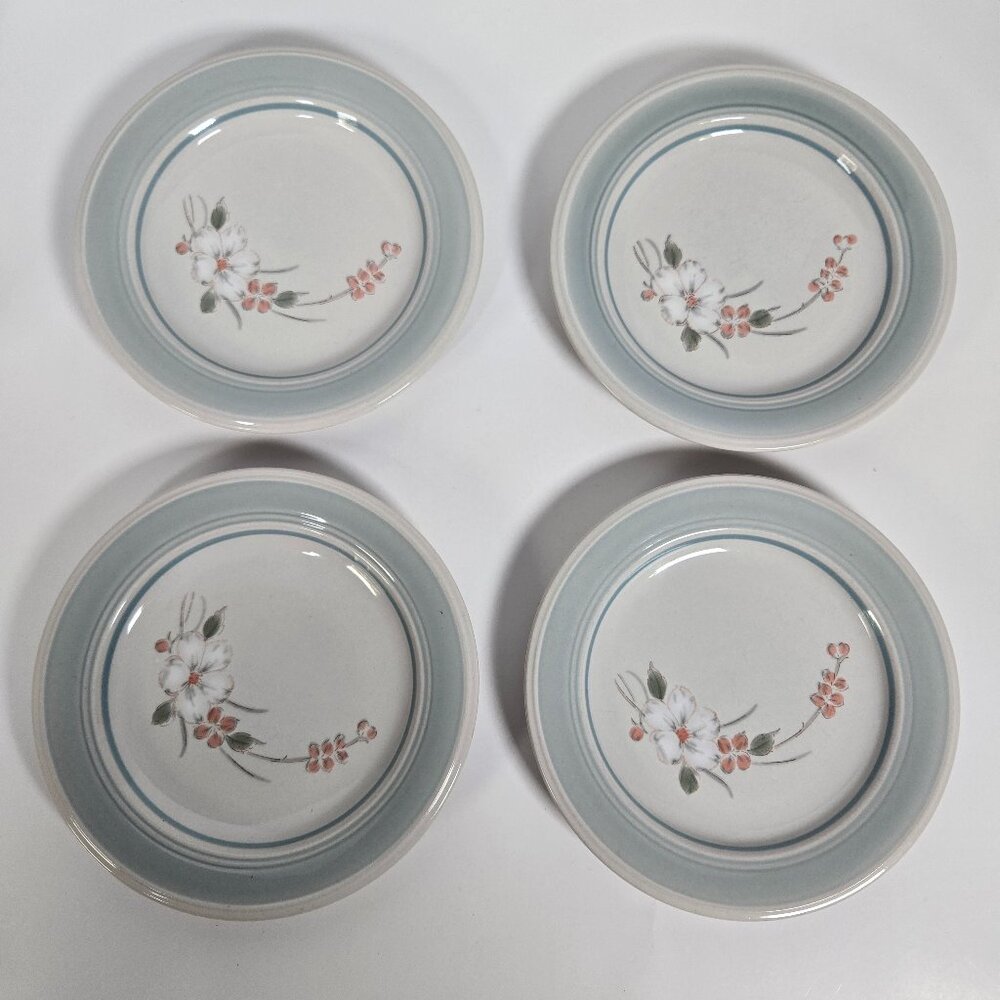 Impressions By Daniele Riverside Stoneware 4 Desert plates.